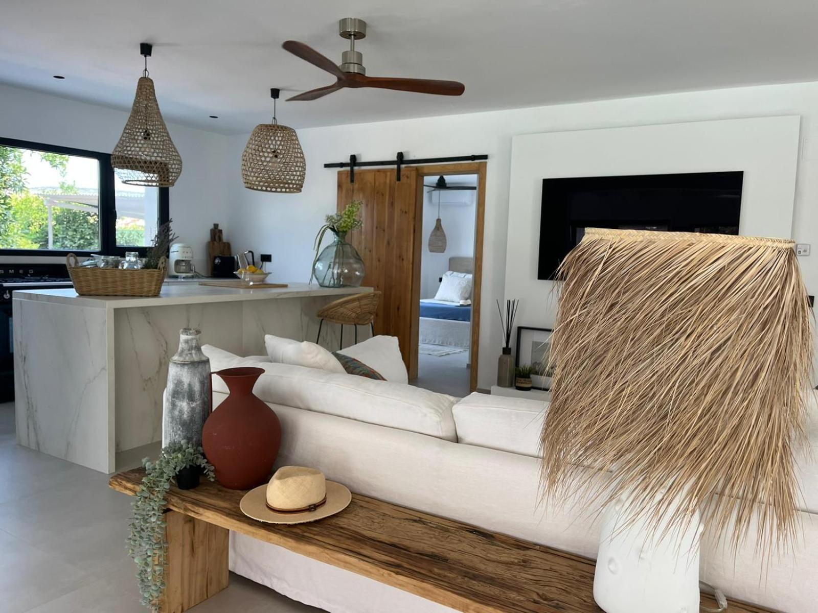 Casanoa Luxury Villa Bed And Breakfast Хавеа Экстерьер фото